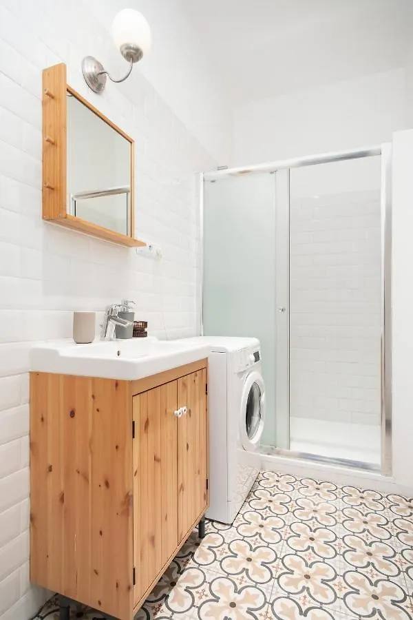 Prague Days - Eclectic Apartment In Trendy Area