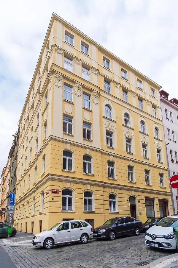 Prague Days - Eclectic Apartment In Trendy Area 0*,